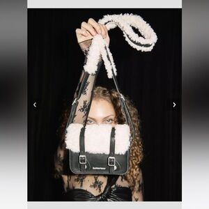 NWOT Dr Martens 7” Leather and Fur Crossbody